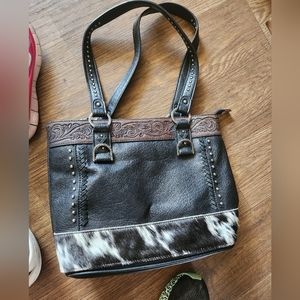 Montana West Pocket Book